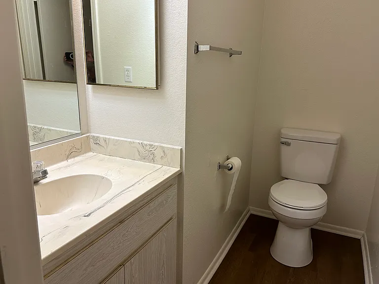 3200 N Corrine Dr #A — Photo 7