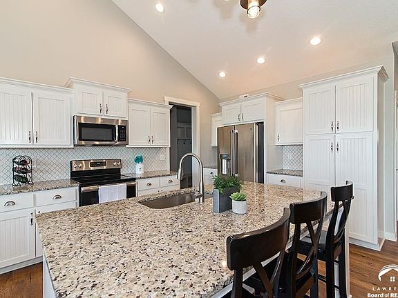 5th image of 19372 Cedar Ct
