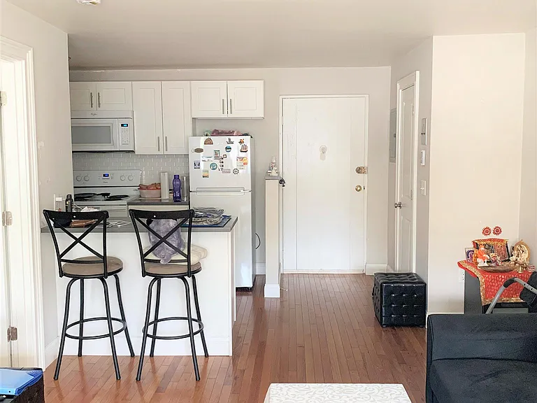 127 Summer St — Photo 1