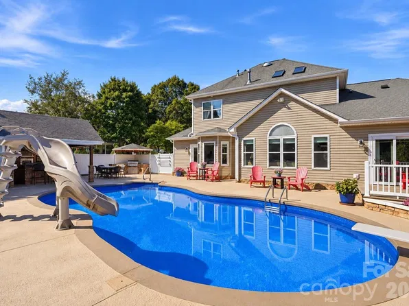 120 Harris Farm Rd, Mooresville, NC 28115