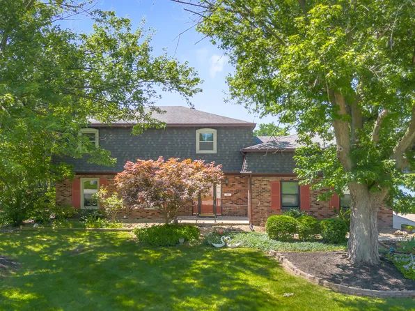 3905 Cove Rd, Columbus, IN 47203