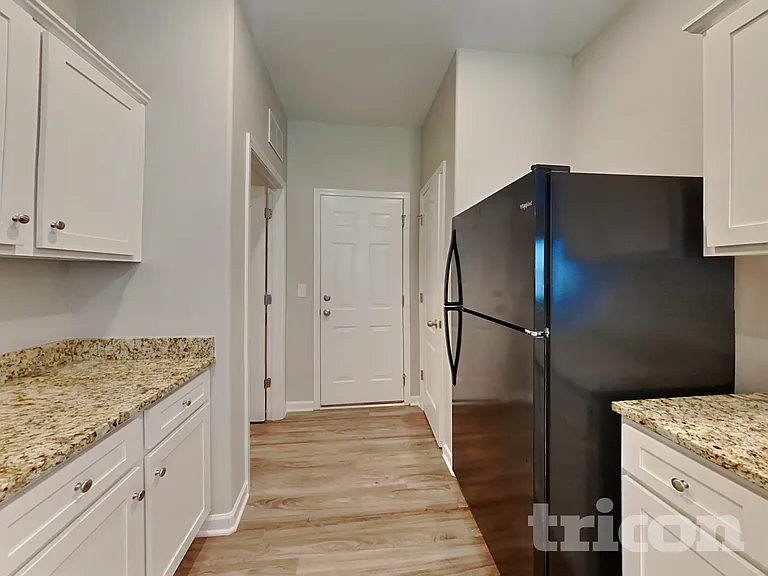 7138 Cuddington Dr — Photo 5