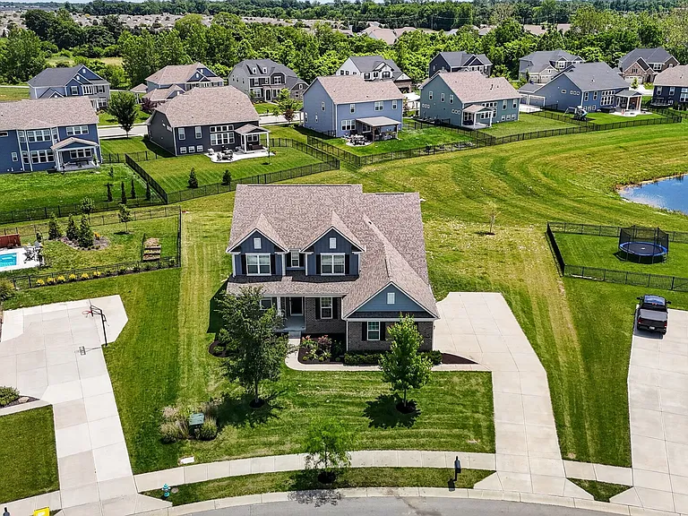 12987 Gilmour Dr — Photo 44