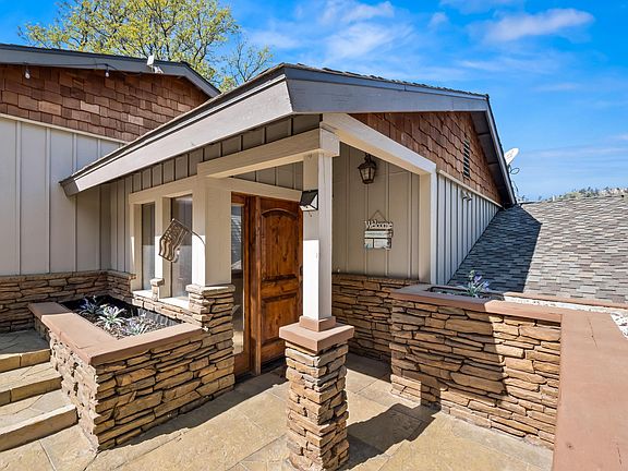 4th image of 27459 Sky Harbour Road