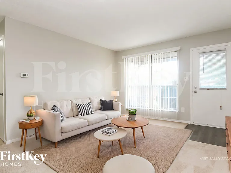 3243 Eastbrooke Ct — Photo 3