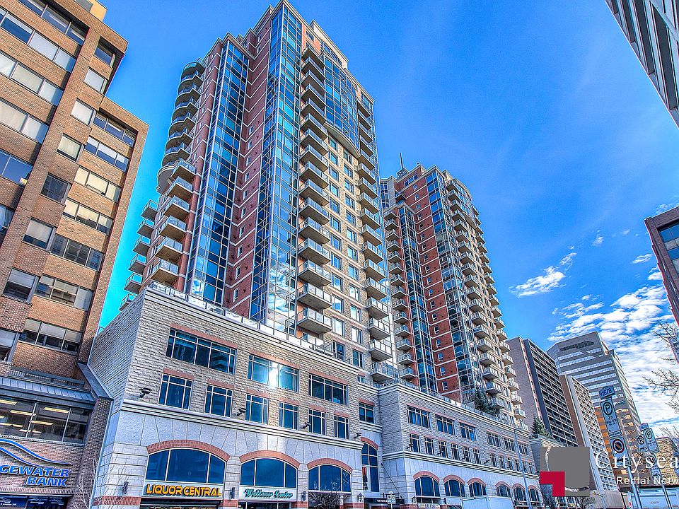 1st image of 920 5th Ave SW #808