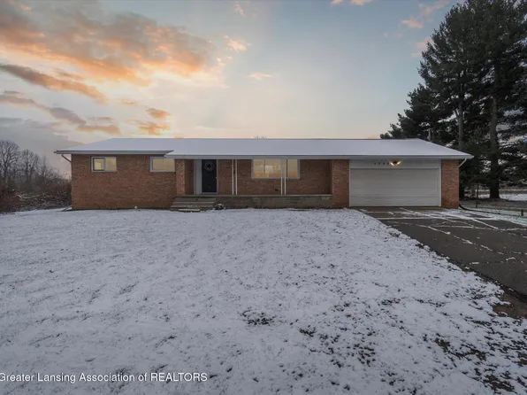 4596 E Grand River Rd, Webberville, MI 48892