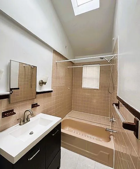42 Hamilton Rd #LEFT — Photo 14