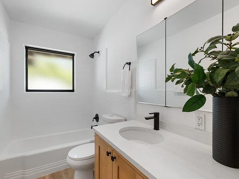 2503 Rockingham Dr — Photo 22