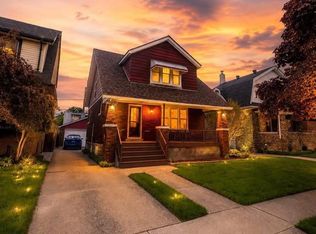2306 Lincoln Rd, Windsor, ON N8W2R5