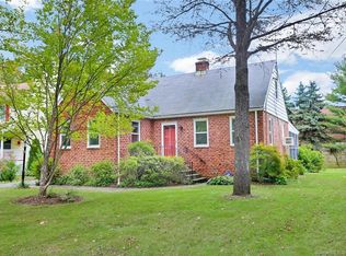 19 Dunn Ave, Stamford, CT 06905