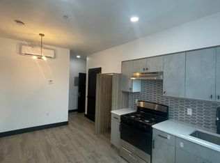 11 Thomas St #1D, Newark, NJ 07114