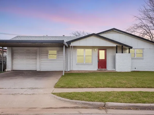 1811 Deer Park Way, Wichita Falls, TX 76306