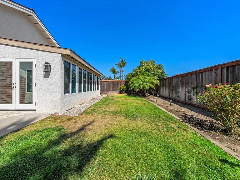 24662 Jeremiah Dr — Photo 34