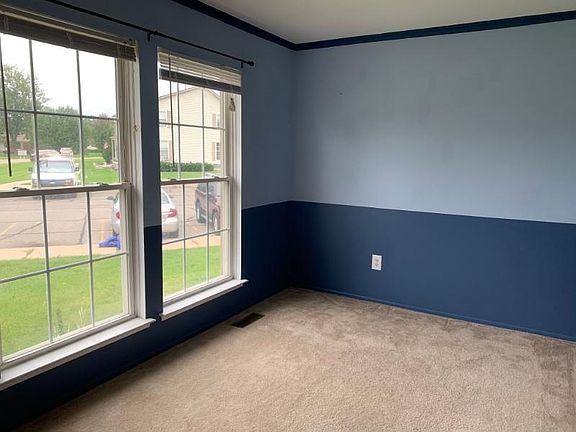 3rd image of 35295 Terrybrook Dr