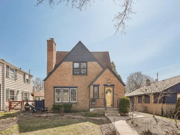 2808 North Hartung AVENUE, Milwaukee, WI 53210