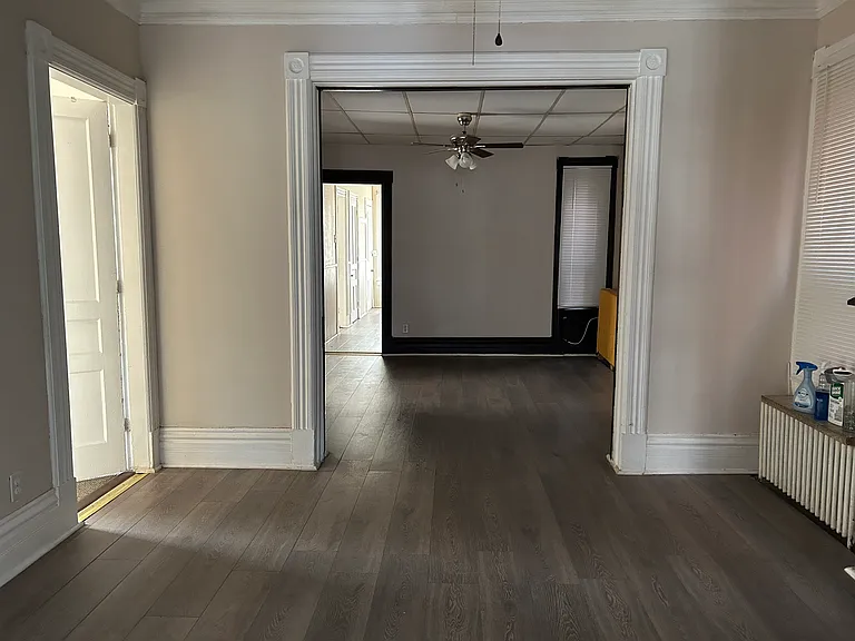 339 3rd St #3 — Photo 2