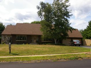 21 Windy Hill Dr, South Windsor, CT 06074