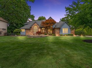 1183 Kings Carriage Rd, Grand Blanc, MI 48439