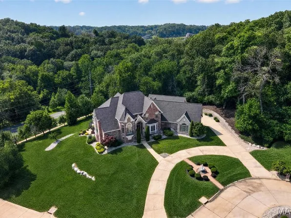 5 Kehrs Mill Glen Ct, Chesterfield, MO 63005