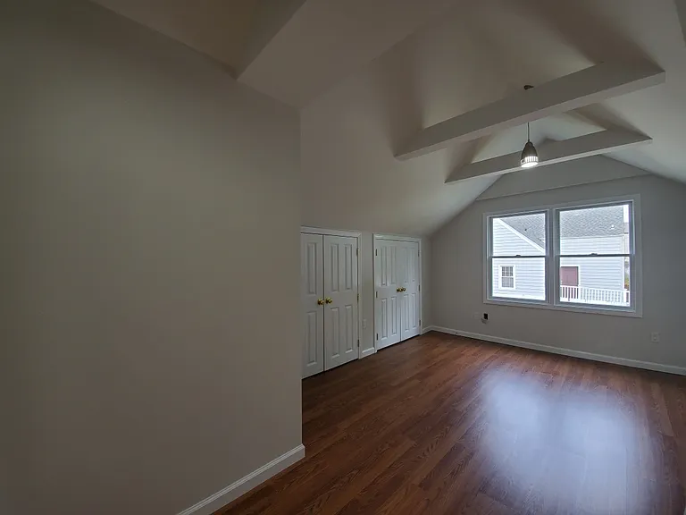 170 Brookfield Ave #1 — Photo 8