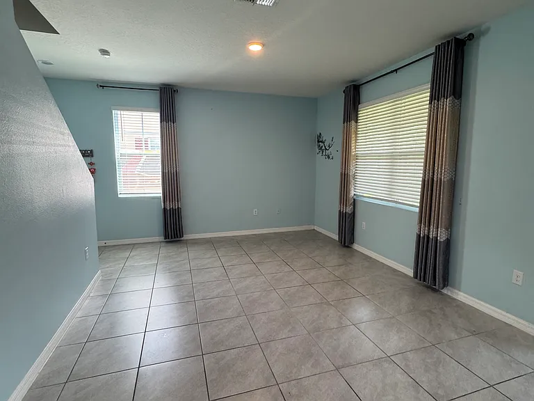 1606 Pham Dr — Photo 6