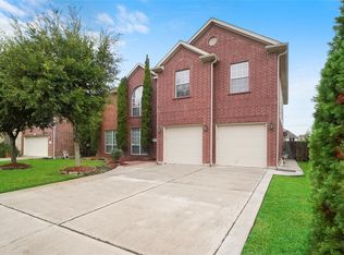1120 Richards Dr, Friendswood, TX 77546