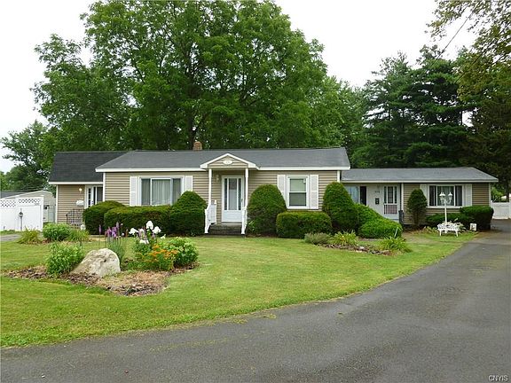 2nd image of 114 Gale Ave