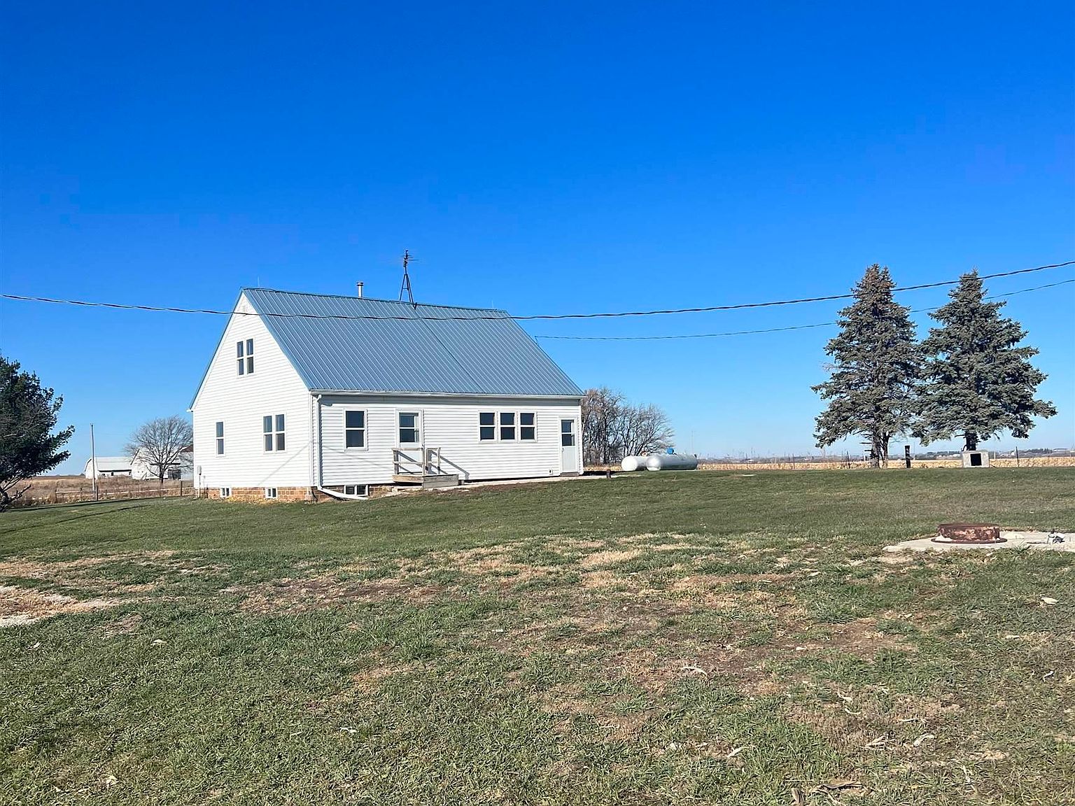 26254 Cedar St, Dumont, IA 50625 MLS 20234899 Zillow