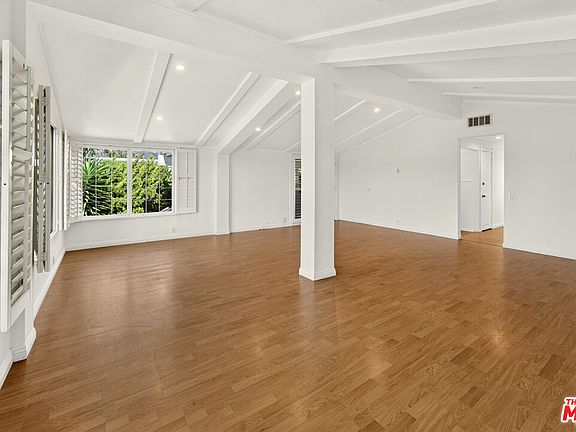 3rd image of 29500 Heathercliff Rd Spc 6