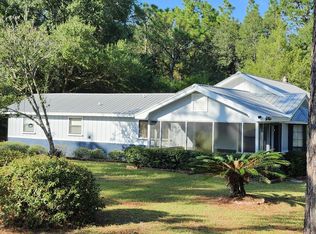 823 Millard Gainey Rd, Defuniak Springs, FL 32435