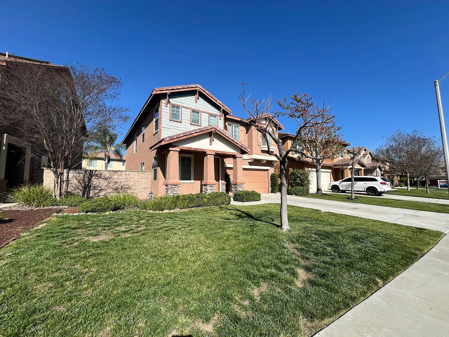 Four Bedroom Three Bathroom Home in Murrieta — Photo 3