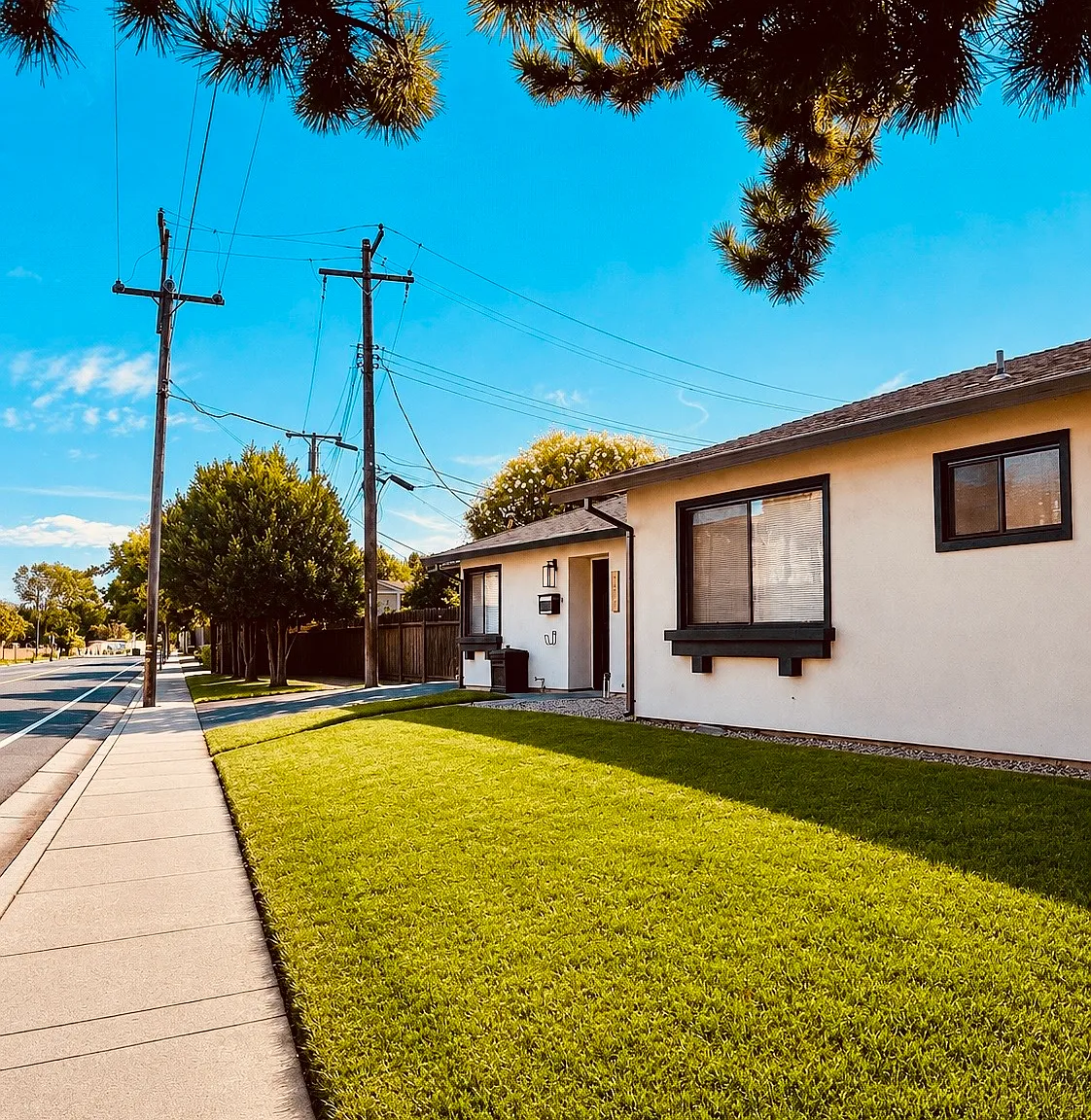 5500 Riverside Blvd — Photo 1
