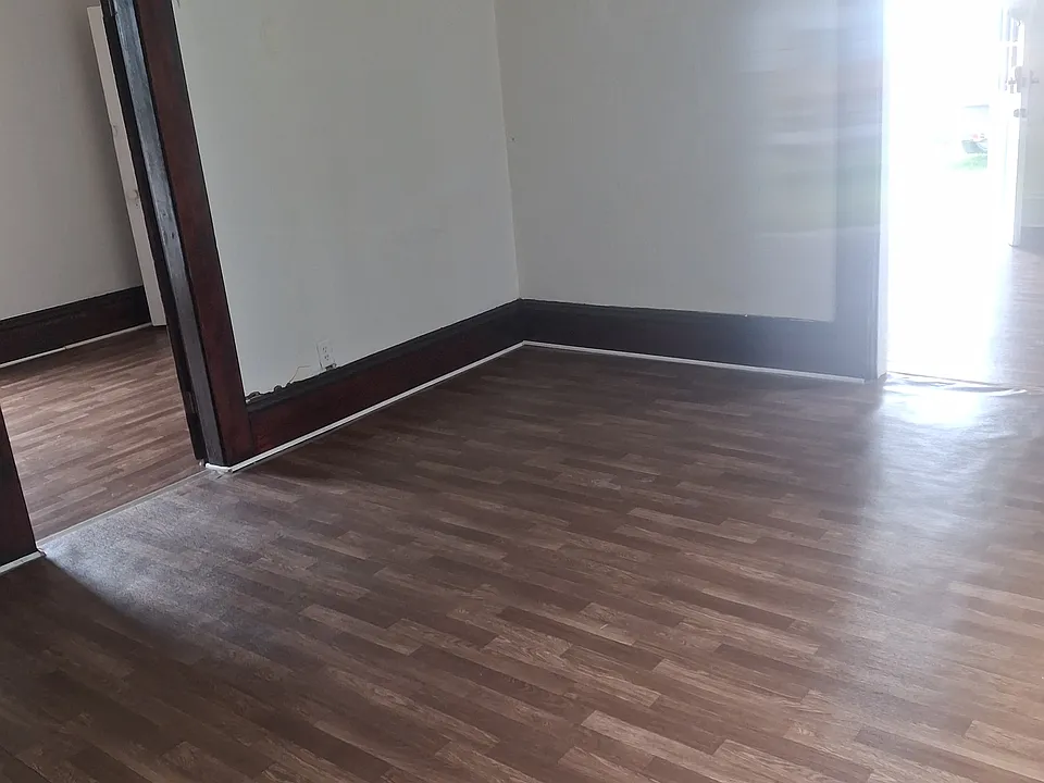 511 E Jackson St #2-1