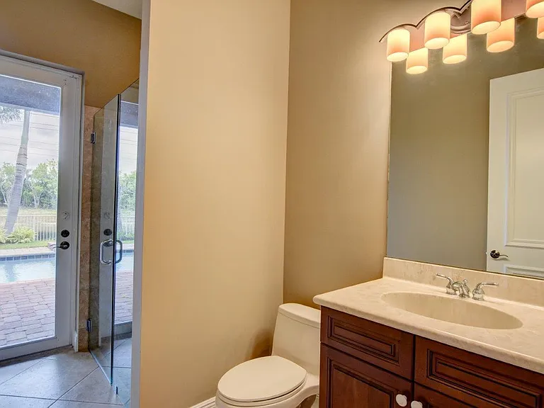 6669 Cobia Cir — Photo 24