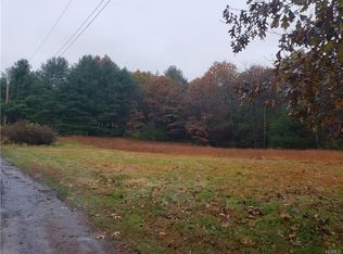 92 Galley Hill Rd, Cuddebackville, NY 12729