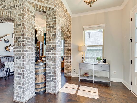 3rd image of 2650 Dunstan Place Dr