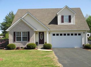 210 Evergreen Ct, Bowling Green, KY 42104