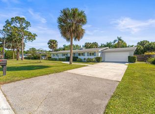 2615 Forest Dr, Melbourne, FL 32901