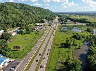 1822 La Crosse St, La Crosse, WI 54601