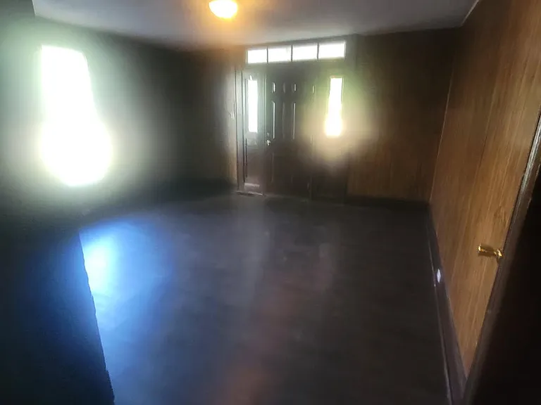 2642 Glass St — Photo 7