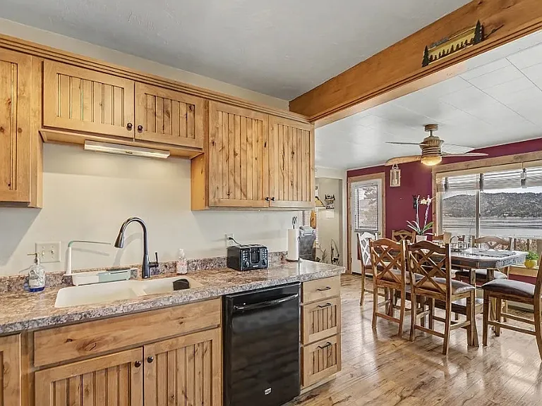 3622 E Shore Dr — Photo 3