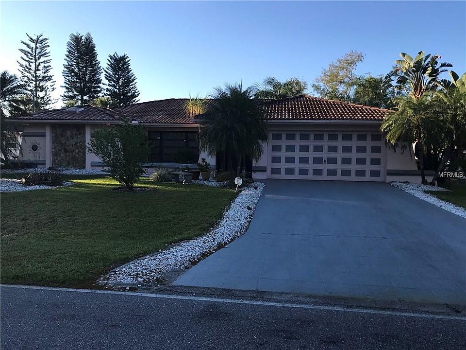 1st image of 21175 Cottonwood Ave