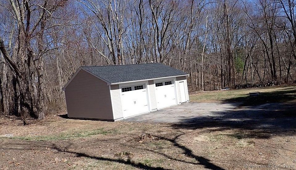 2nd image of 368 Warrenville Road