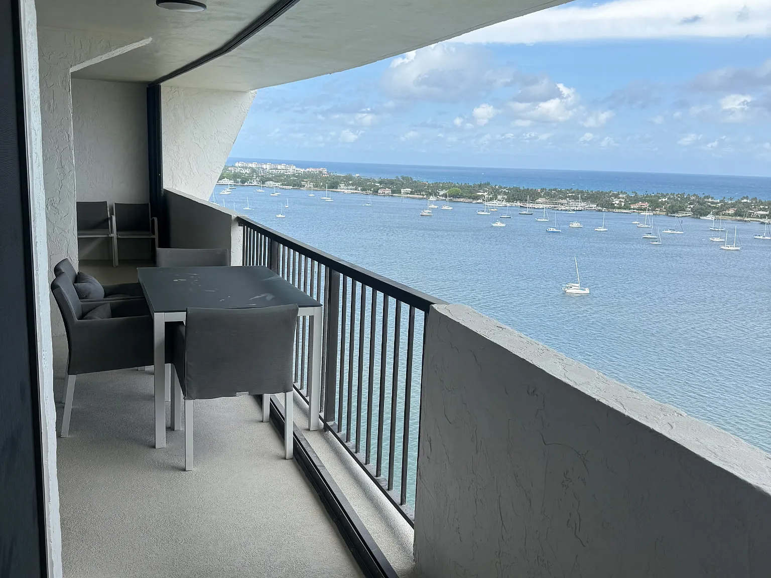 2 bed, 1250 sqft, $4,000 — Photo 4