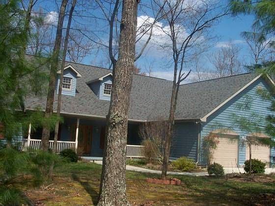 1st image of 10 Forest Hill Ct