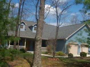 10 Forest Hill Ct, Fairfield Glade, TN 38558