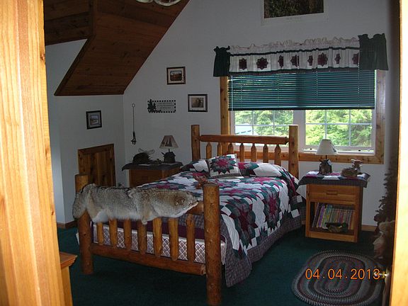 Upstairs bedroom