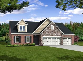 2005 Drummond Estates Dr, Kernersville, NC 27284