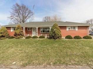 1100 N Bittersweet Ln, Muncie, IN 47304
